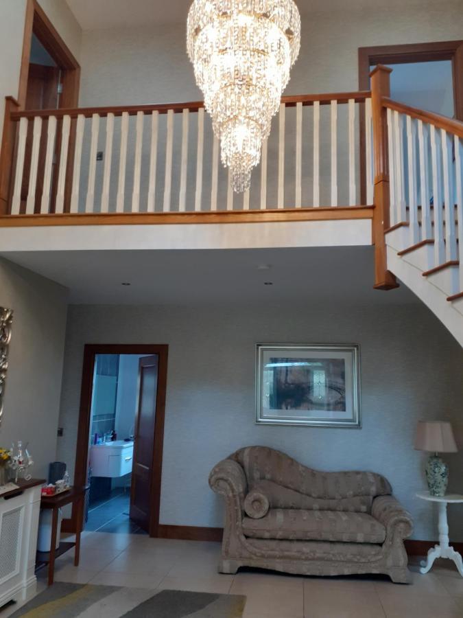Single Or Twin Room In Lovely Country Residence Nobber Ngoại thất bức ảnh
